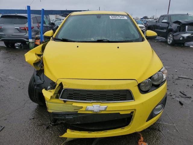 84057044 :رقم المزاد ، 1G1JC6SH4F4179235 vin ، 2015 Chevrolet Sonic مزاد بيع