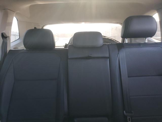 83060894 :رقم المزاد ، 3VV3B7AX0JM019403 vin ، 2018 Volkswagen Tiguan مزاد بيع