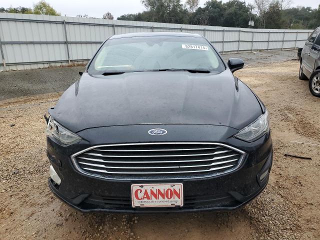 82817414 :رقم المزاد ، 3FA6P0HD3LR260948 vin ، 2020 Ford Fusion مزاد بيع