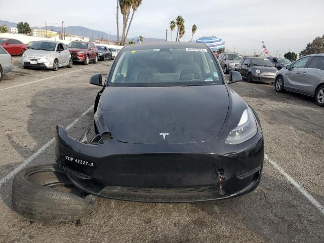Продаж на аукціоні авто 2023 Tesla Model Y, vin: 7SAYGAEE2PF740429, номер лоту: 84461614