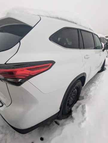 Продаж на аукціоні авто 2022 Toyota Highlander, vin: 5TDGZRBH8NS578198, номер лоту: 83155634