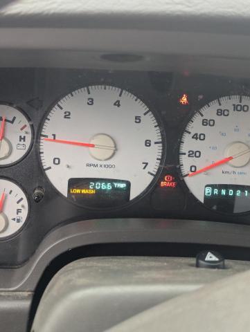 2005 Dodge Ram 1500 მანქანა იყიდება აუქციონზე, vin: 1D7HU18N75J551675, აუქციონის ნომერი: 79008454