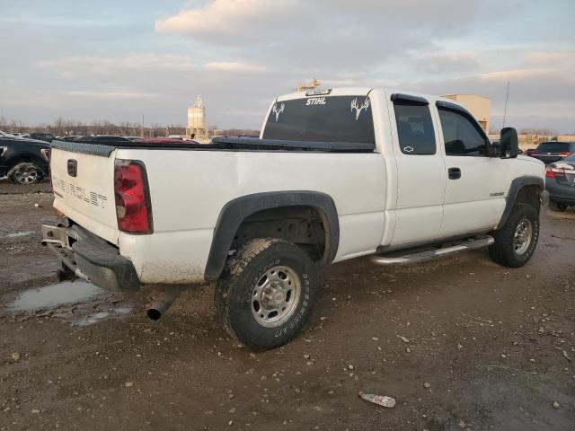 2004 Chevrolet Silverado მანქანა იყიდება აუქციონზე, vin: 1GCHC29UX4E333682, აუქციონის ნომერი: 83108674