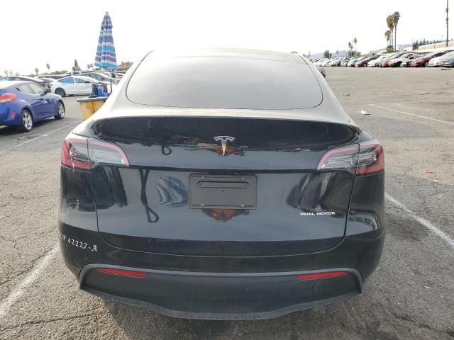 Продаж на аукціоні авто 2023 Tesla Model Y, vin: 7SAYGAEE2PF740429, номер лоту: 84461614