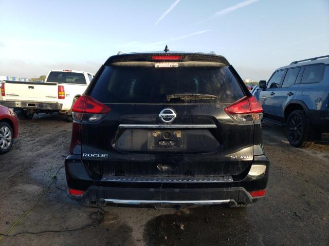 84795784 :رقم المزاد ، 5N1AT2MV8HC880142 vin ، 2017 Nissan Rogue مزاد بيع