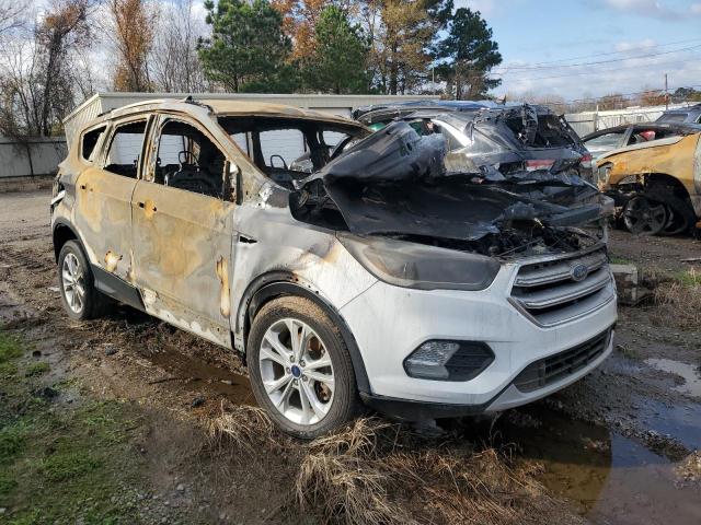 85461144 :رقم المزاد ، 1FMCU9G91HUA05217 vin ، 2017 Ford Escape مزاد بيع