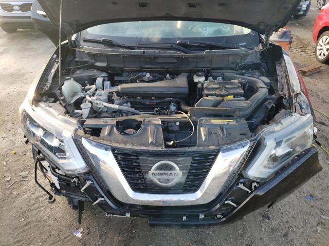 84795784 :رقم المزاد ، 5N1AT2MV8HC880142 vin ، 2017 Nissan Rogue مزاد بيع