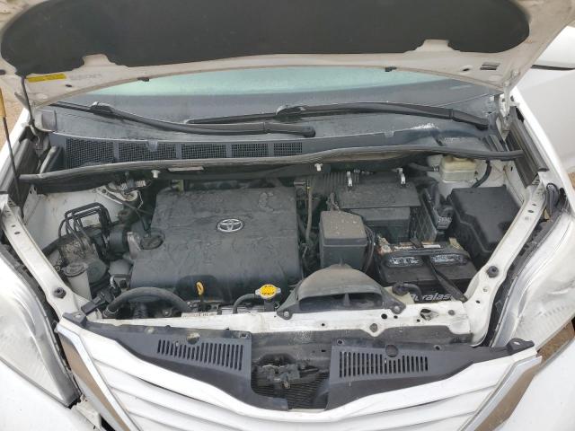 2015 Toyota Sienna მანქანა იყიდება აუქციონზე, vin: 5TDJK3DC2FS112132, აუქციონის ნომერი: 84671734