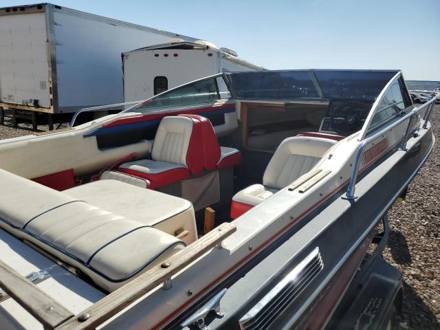 84393714 :رقم المزاد ، 4WNMN272L687 vin ، 1989 Four Winns Boat مزاد بيع