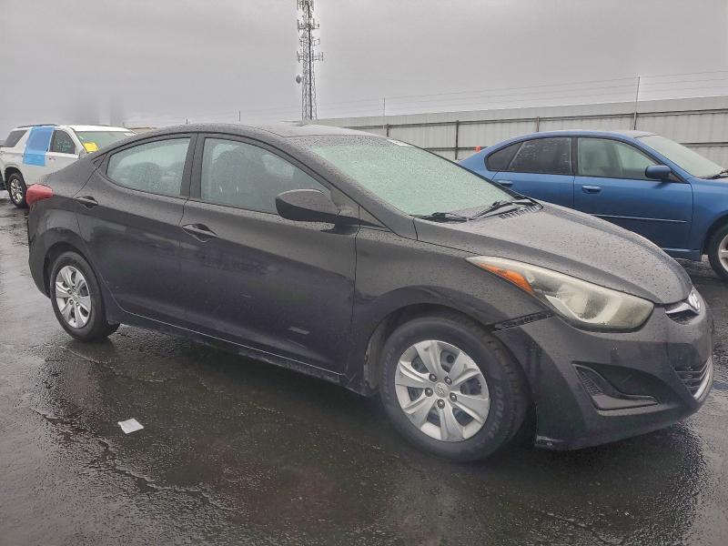 2016 Hyundai Elantra Se მანქანა იყიდება აუქციონზე, vin: 5NPDH4AE3GH711121, აუქციონის ნომერი: 98563565
