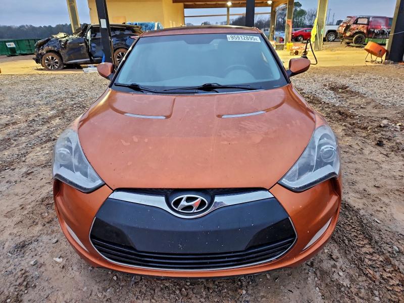 2012 Hyundai Veloster მანქანა იყიდება აუქციონზე, vin: KMHTC6AD4CU030684, აუქციონის ნომერი: 95912895
