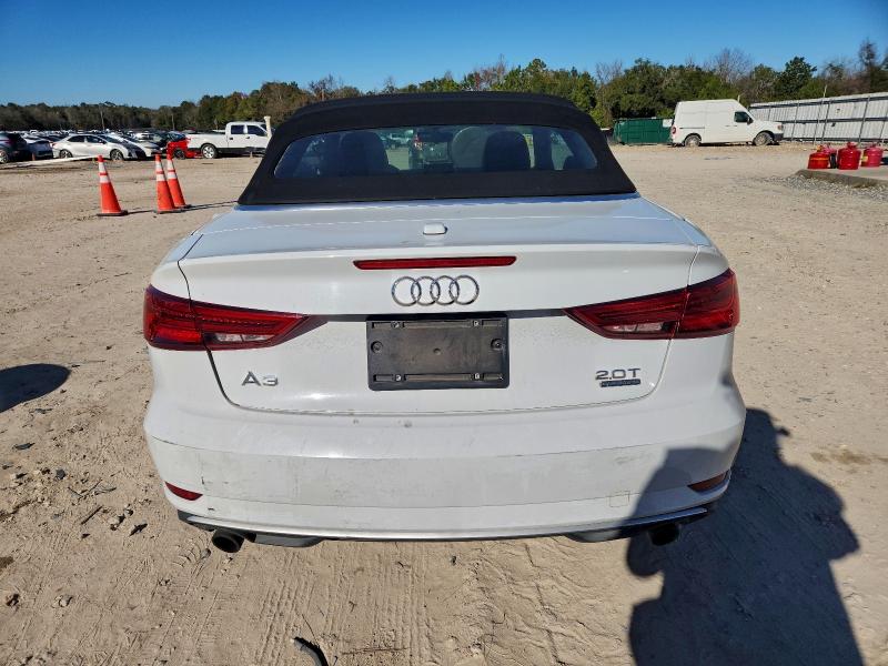 Продаж на аукціоні авто 2018 Audi A3, vin: WAU78LFF1J1004264, номер лоту: 97204425