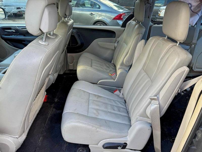 Продажа на аукционе авто 2013 Chrysler Town & Cou, vin: 2C4RC1BG7DR603859, номер лота: 95540395