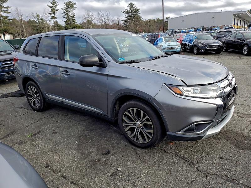 Продаж на аукціоні авто 2017 Mitsubishi Outlander, vin: JA4AD2A36HZ052439, номер лоту: 95255985