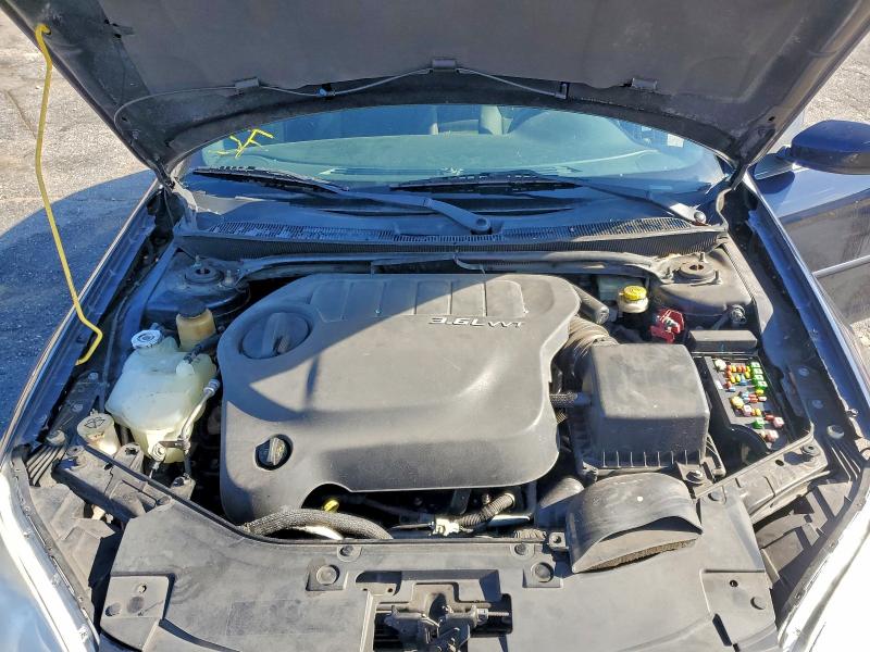 Продажа на аукционе авто 2011 Chrysler 200, vin: 1C3BC1FG8BN553354, номер лота: 95972865