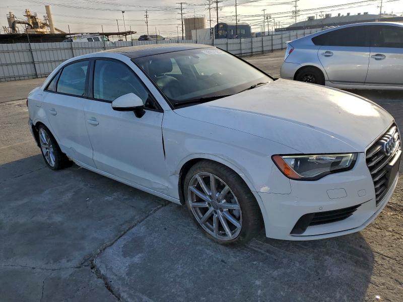 98037525 :رقم المزاد ، WAUB8GFF3G1066484 vin ، 2016 Audi A3 مزاد بيع