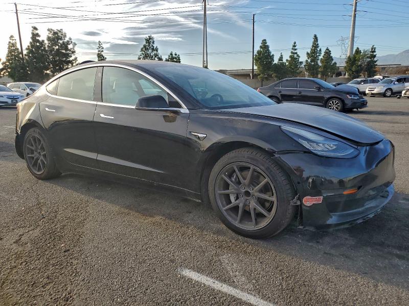 2019 Tesla Model 3 მანქანა იყიდება აუქციონზე, vin: 5YJ3E1EA6KF402759, აუქციონის ნომერი: 95089495