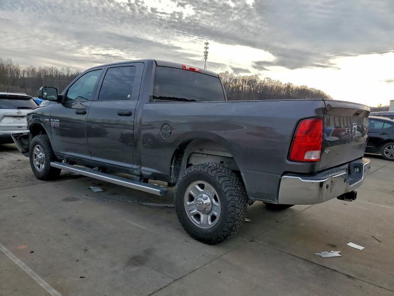 93909145 :رقم المزاد ، 3C6UR5CJ6HG568941 vin ، 2017 Ram 2500 مزاد بيع