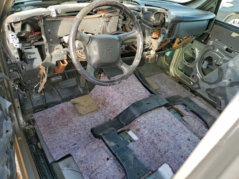 Aukcja sprzedaży 2002 Chevrolet Silverado, vin: 2GCEC19V721407967, numer aukcji: 94805315