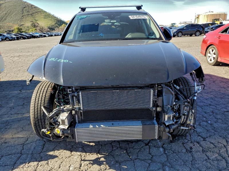 2025 Audi Q5 E მანქანა იყიდება აუქციონზე, vin: WA1E2AFY8S2062055, აუქციონის ნომერი: 94164015