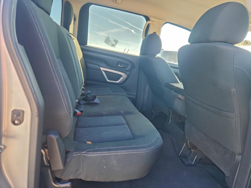 77658065 :رقم المزاد ، 1N6AA1EK2HN518012 vin ، 2017 Nissan Titan S مزاد بيع