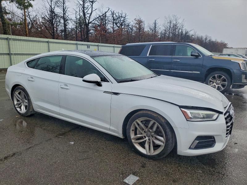 2019 Audi A5 მანქანა იყიდება აუქციონზე, vin: WAUANCF53KA094900, აუქციონის ნომერი: 97834905