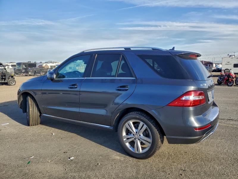 Продажа на аукционе авто 2015 Mercedes-benz Ml, vin: 4JGDA5HB3FA562880, номер лота: 95495885