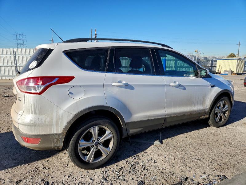 Продаж на аукціоні авто 2015 Ford Escape Se, vin: 1FMCU9GX4FUB55124, номер лоту: 99061595