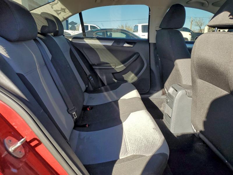 96189365 :رقم المزاد ، 3VW2B7AJ6HM212717 vin ، 2017 Volkswagen Jetta S مزاد بيع