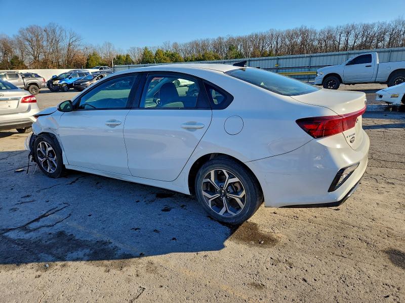 2019 Kia Forte მანქანა იყიდება აუქციონზე, vin: 3KPF24AD8KE111306, აუქციონის ნომერი: 95841295