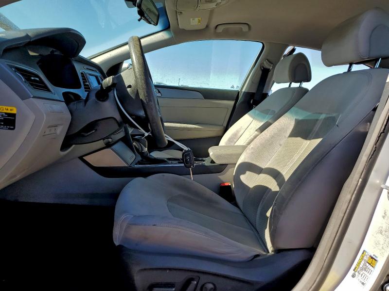96151585 :رقم المزاد ، 5NPE24AF2FH010373 vin ، 2015 Hyundai Sonata Se مزاد بيع
