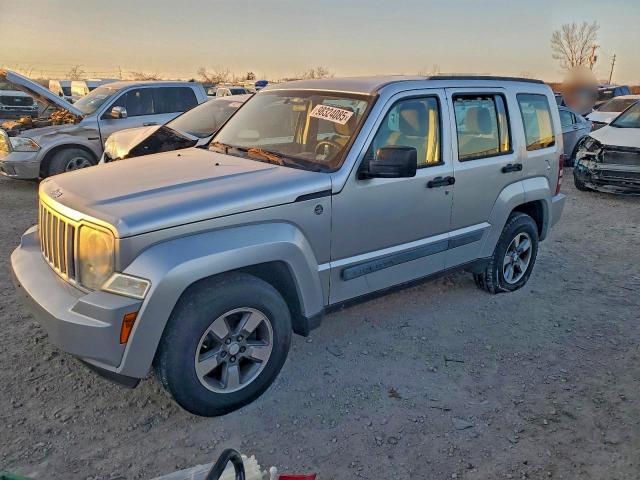 2008 Jeep Liberty მანქანა იყიდება აუქციონზე, vin: 1J8GN28K18W174680, აუქციონის ნომერი: 56302956