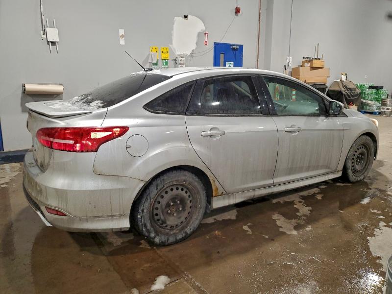 2015 Ford Focus მანქანა იყიდება აუქციონზე, vin: 1FADP3F23FL251194, აუქციონის ნომერი: 95616305