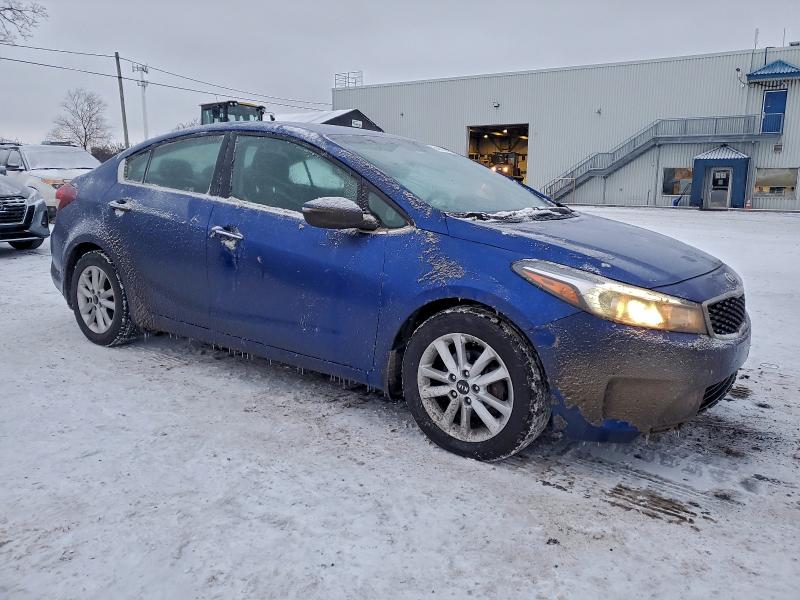 94697845 :رقم المزاد ، 3KPFL4A83HE004656 vin ، 2017 Kia Forte مزاد بيع