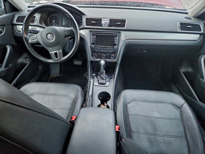 94170655 :رقم المزاد ، 1VWAT7A30FC118695 vin ، 2015 Volkswagen Passat مزاد بيع