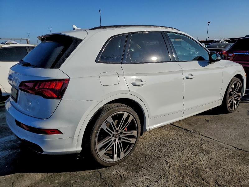 96538385 :رقم المزاد ، WA1B4AFY5K2062916 vin ، 2019 Audi Sq5 مزاد بيع