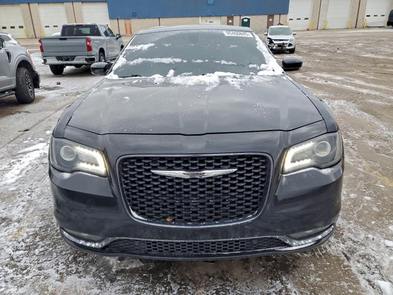 Продажа на аукционе авто 2017 Chrysler 300 S, vin: 2C3CCAGG1HH530213, номер лота: 95400845