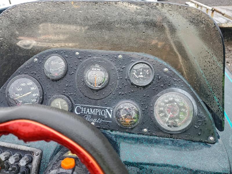 1995 Champion Boat მანქანა იყიდება აუქციონზე, vin: TSB22143K495, აუქციონის ნომერი: 94178755