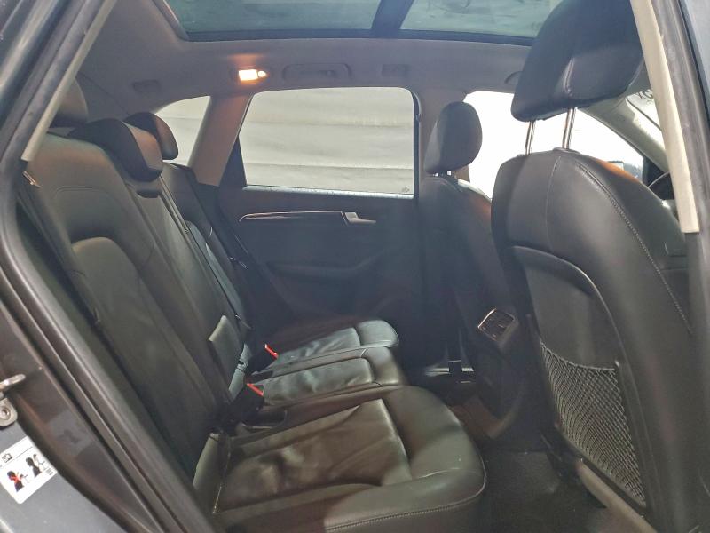 97613375 :رقم المزاد ، WA1LFAFP2CA041843 vin ، 2012 Audi Q5 مزاد بيع