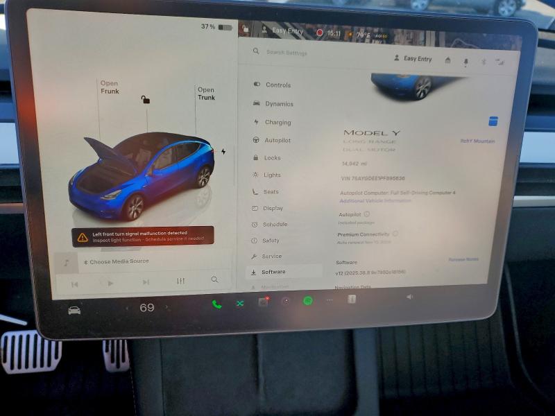 94427855 :رقم المزاد ، 7SAYGDEE1PF895636 vin ، 2023 Tesla Model Y مزاد بيع