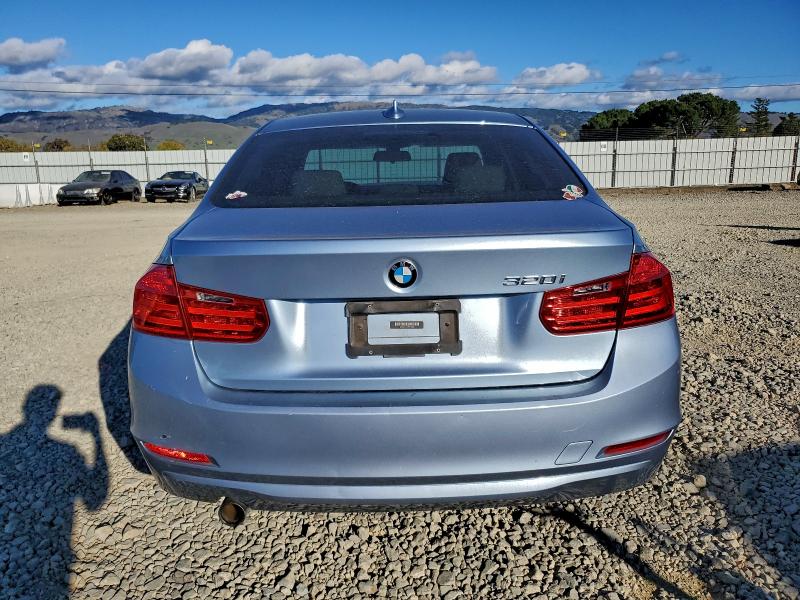 97158655 :رقم المزاد ، WBA3B1C52EK134893 vin ، 2014 Bmw 320 I مزاد بيع