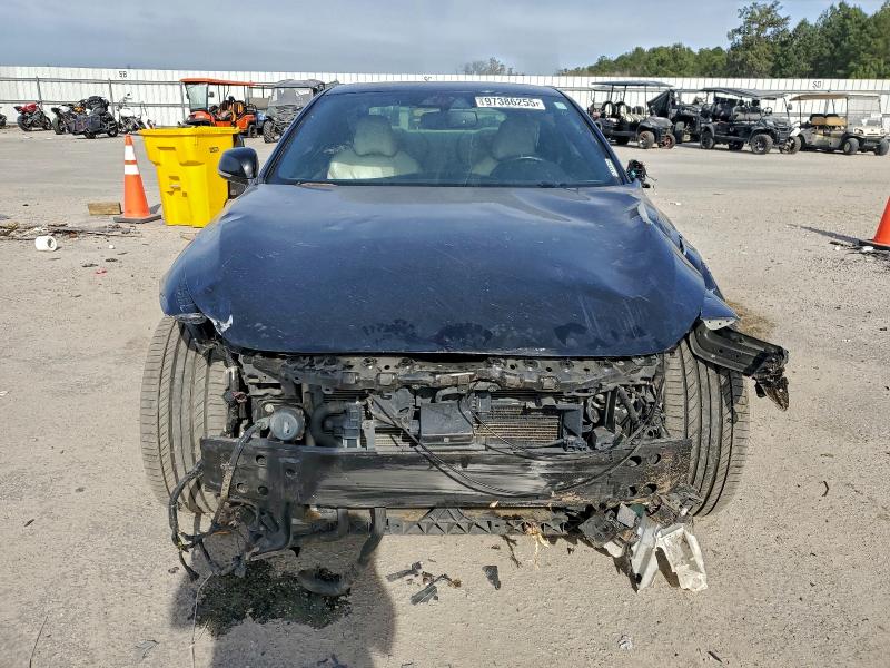 97386255 :رقم المزاد ، JN1EV7EL1HM550138 vin ، 2017 Infiniti Q60 مزاد بيع