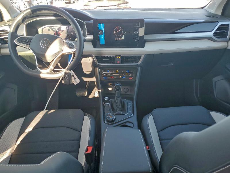 96750765 :رقم المزاد ، 3VV4C7B26SM020982 vin ، 2025 Volkswagen Taos مزاد بيع