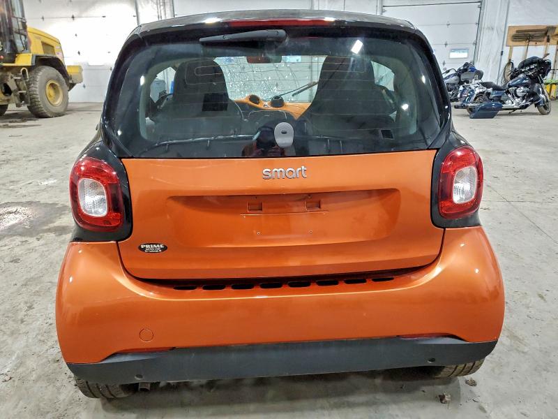 Продажа на аукционе авто 2016 Smart Cars Fortwo, vin: WMEFJ5DA9GK080065, номер лота: 94664475