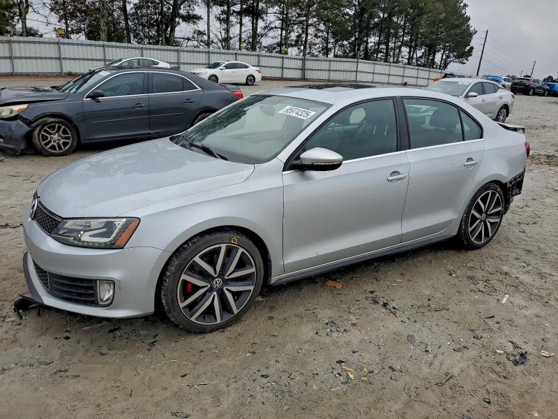 95974325 :رقم المزاد ، 3VW4S7AJ8EM211475 vin ، 2014 Volkswagen Jetta مزاد بيع