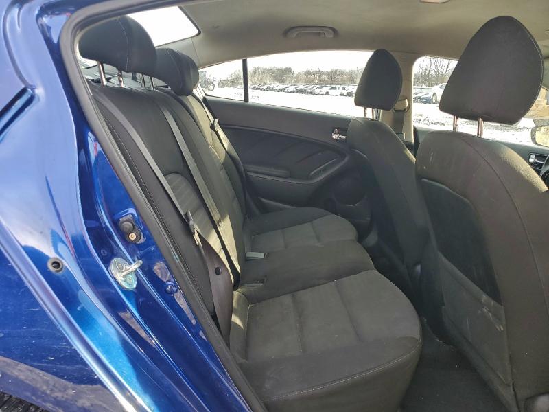 2018 Kia Forte მანქანა იყიდება აუქციონზე, vin: 3KPFL4A72JE189022, აუქციონის ნომერი: 96803365
