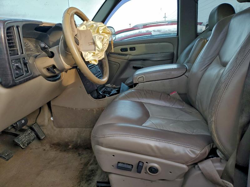 95970415 :رقم المزاد ، 1GKEK63UX4J128641 vin ، 2004 Gmc Yukon مزاد بيع