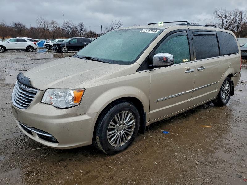 2013 Chrysler Town & Country მანქანა იყიდება აუქციონზე, vin: 2C4RC1CG1DR615987, აუქციონის ნომერი: 97714305