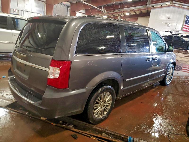 93528715 :رقم المزاد ، 2C4RC1CG5GR302364 vin ، 2016 Chrysler Town & Country مزاد بيع