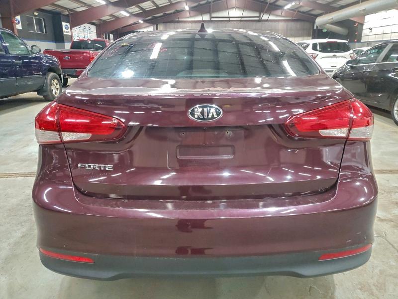 97790265 :رقم المزاد ، 3KPFL4A73HE035073 vin ، 2017 Kia Forte Lx مزاد بيع